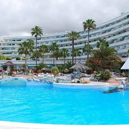 Lägenhet In Beachfront Complex In El Duque Area, Costa Adeje (Tenerife)