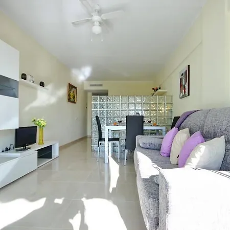 In Beachfront Complex In El Duque Area, Апартаменты *